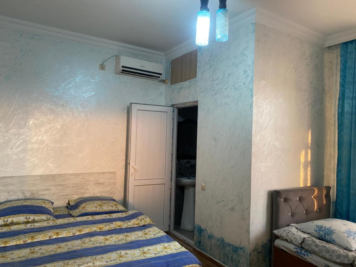 Merab House Batumi Exterior photo