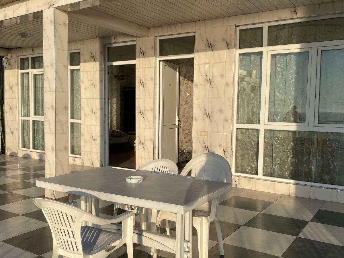 Merab House Batumi Exterior photo